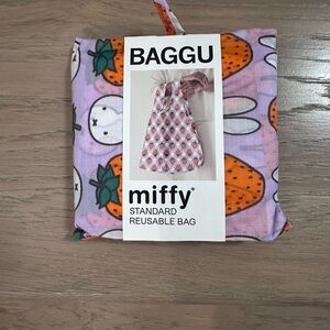 BAGGU x Miffy Strawberry STANDARD Reusable Tote Bag